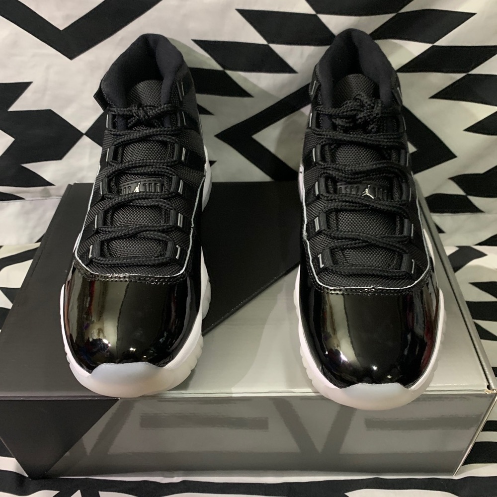 Jordan 11s jubilee/25th anniversary